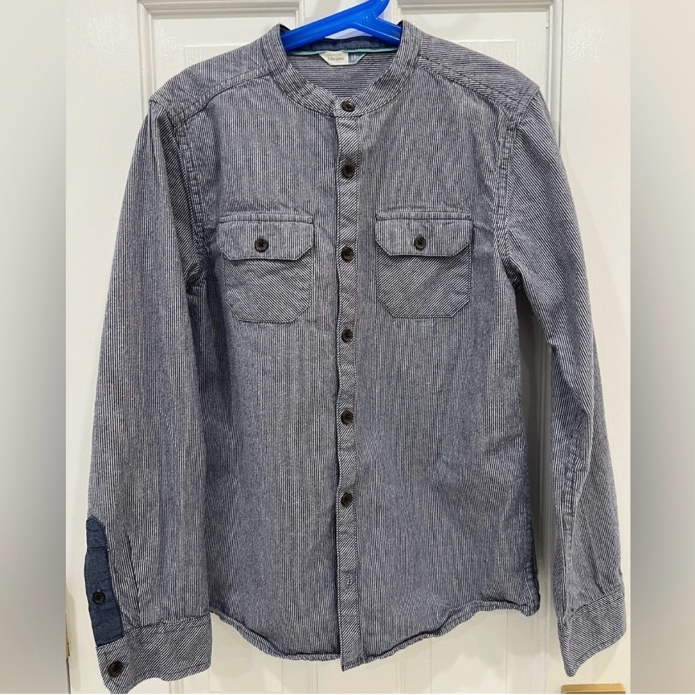 John Lewis UK 3 Beautiful Buttondown Shirts Boys Size 11 - Picture 6 of 14